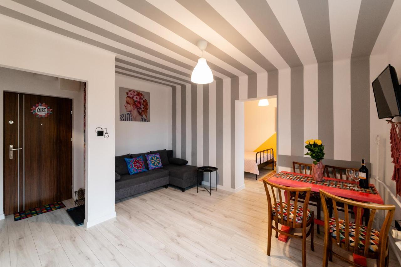 Art Apartament Ustrzyki Dolne Exterior foto